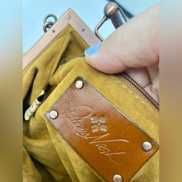 Patricia Nash Tooled Leather Bag Kiss Lock Kelmscott Coral Metallic Cross Body - Picture 9 of 11